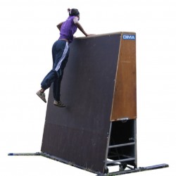 TRANSPORTABLE PARKOUR / FREERUNNING WALL 2M