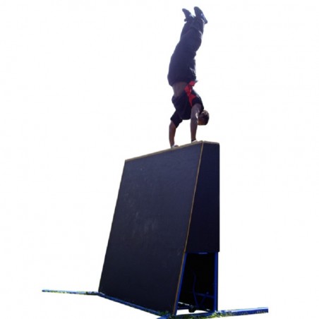 TRANSPORTABLE PARKOUR / FREERUNNING WALL 2M