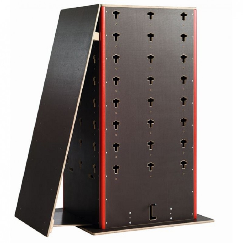 SLOPING WALLWOODEN BOXES / MULTI-FONCTIONAL WALLSVERSATILE TRAINING